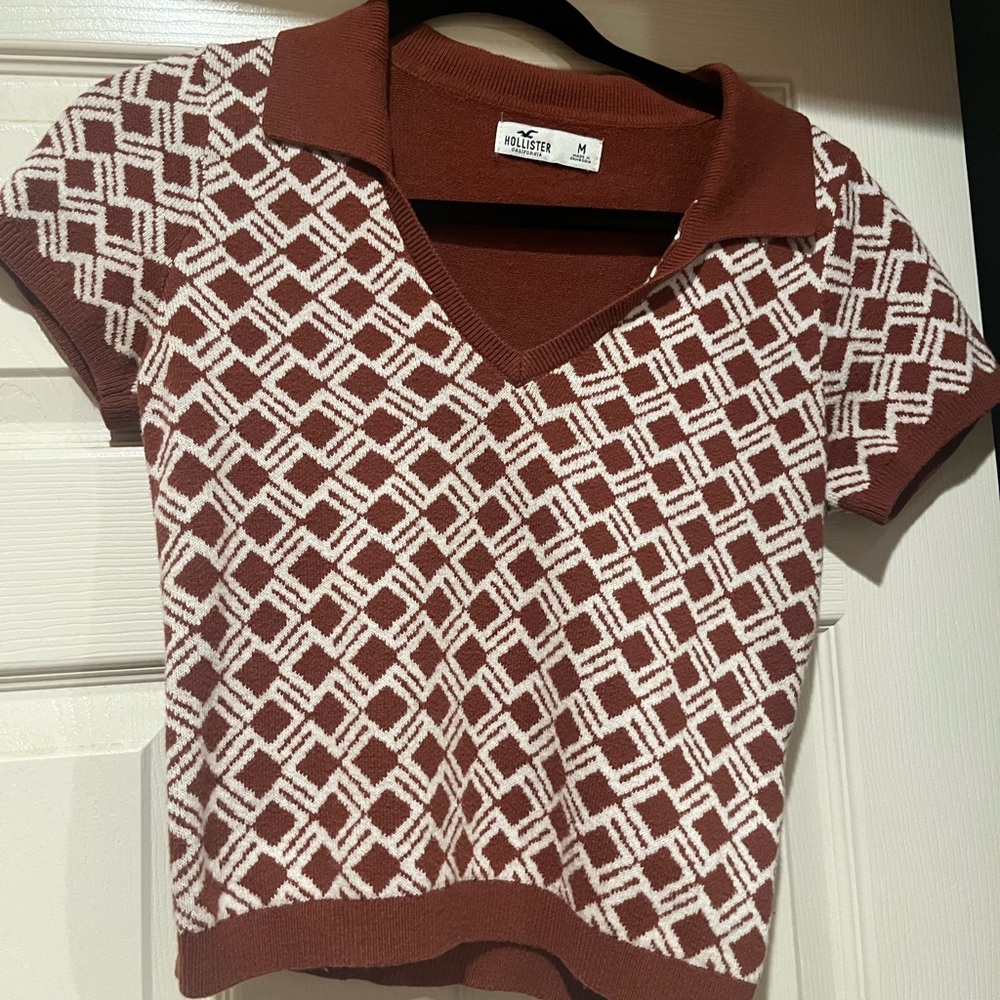 hollister burnt orange knit top